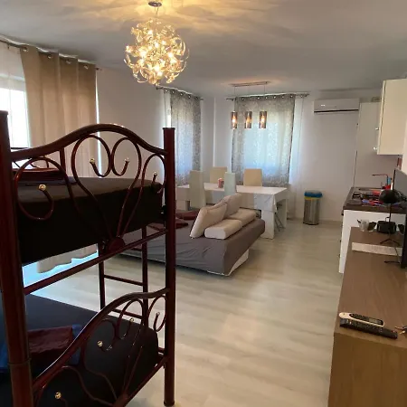 Apartament Nicolas * Năvodari